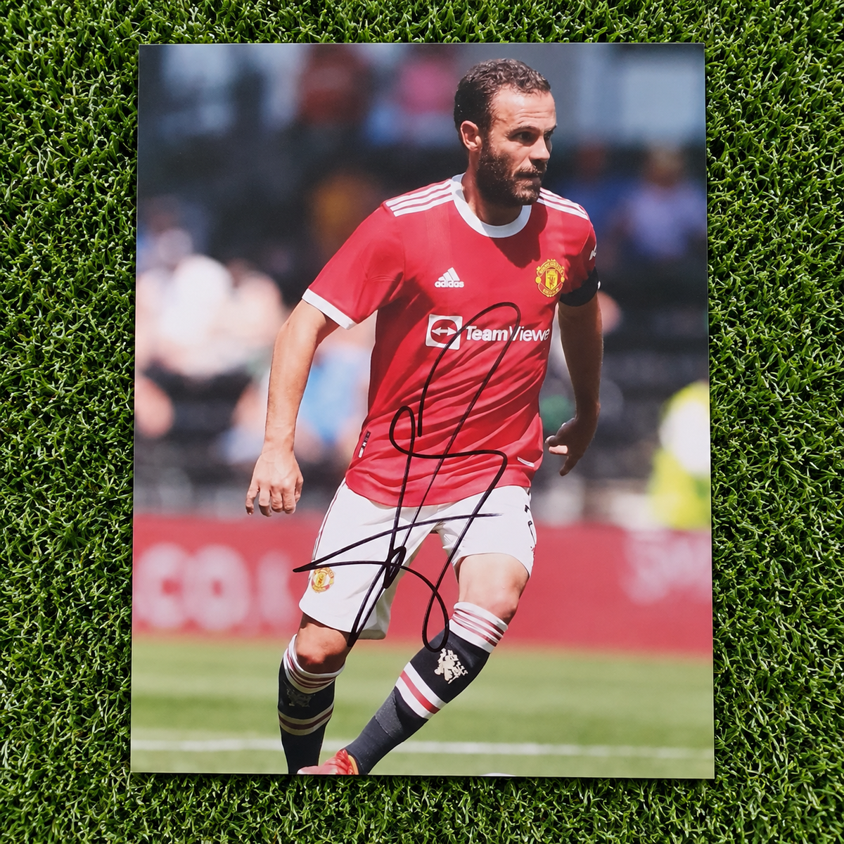 Juan Mata Signed Man United 10x8 Photo